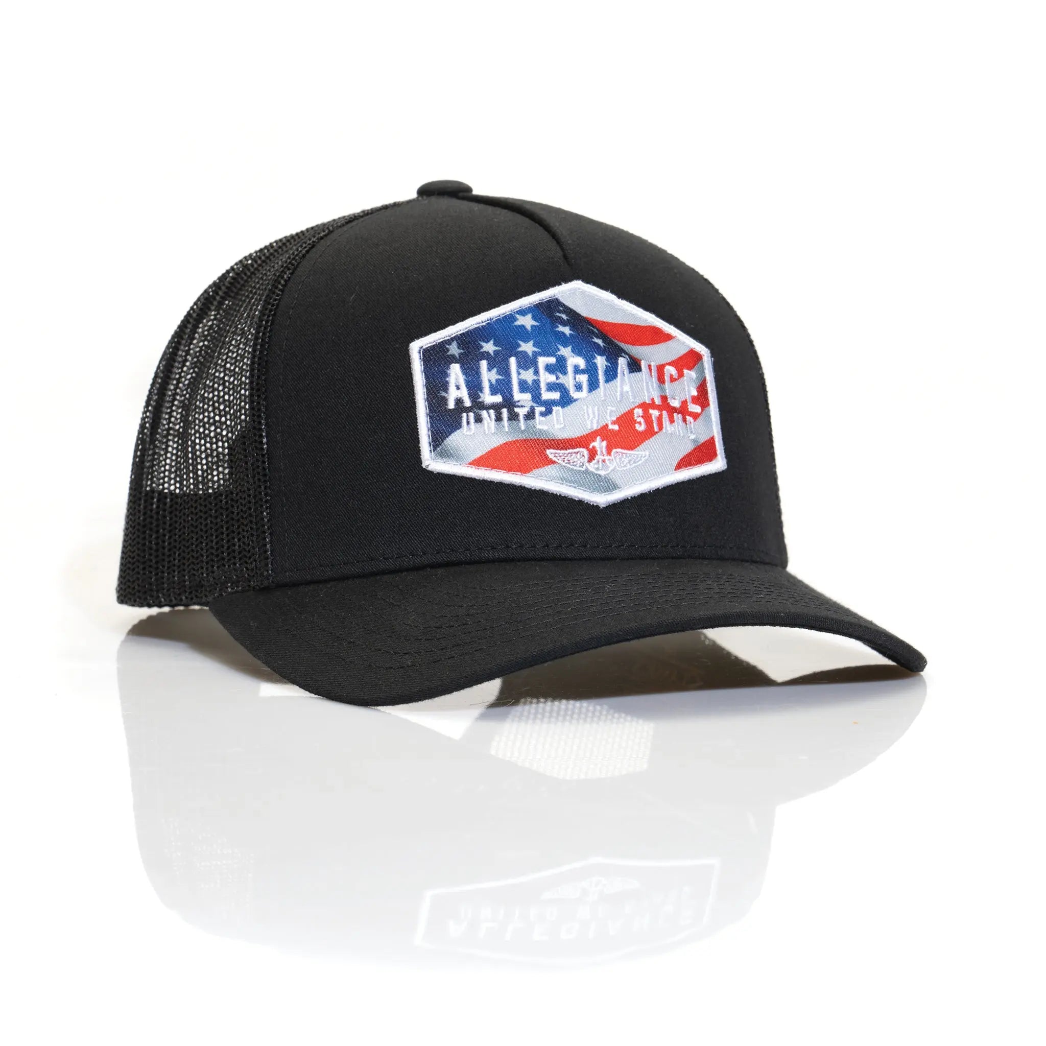 Glory Curved Trucker