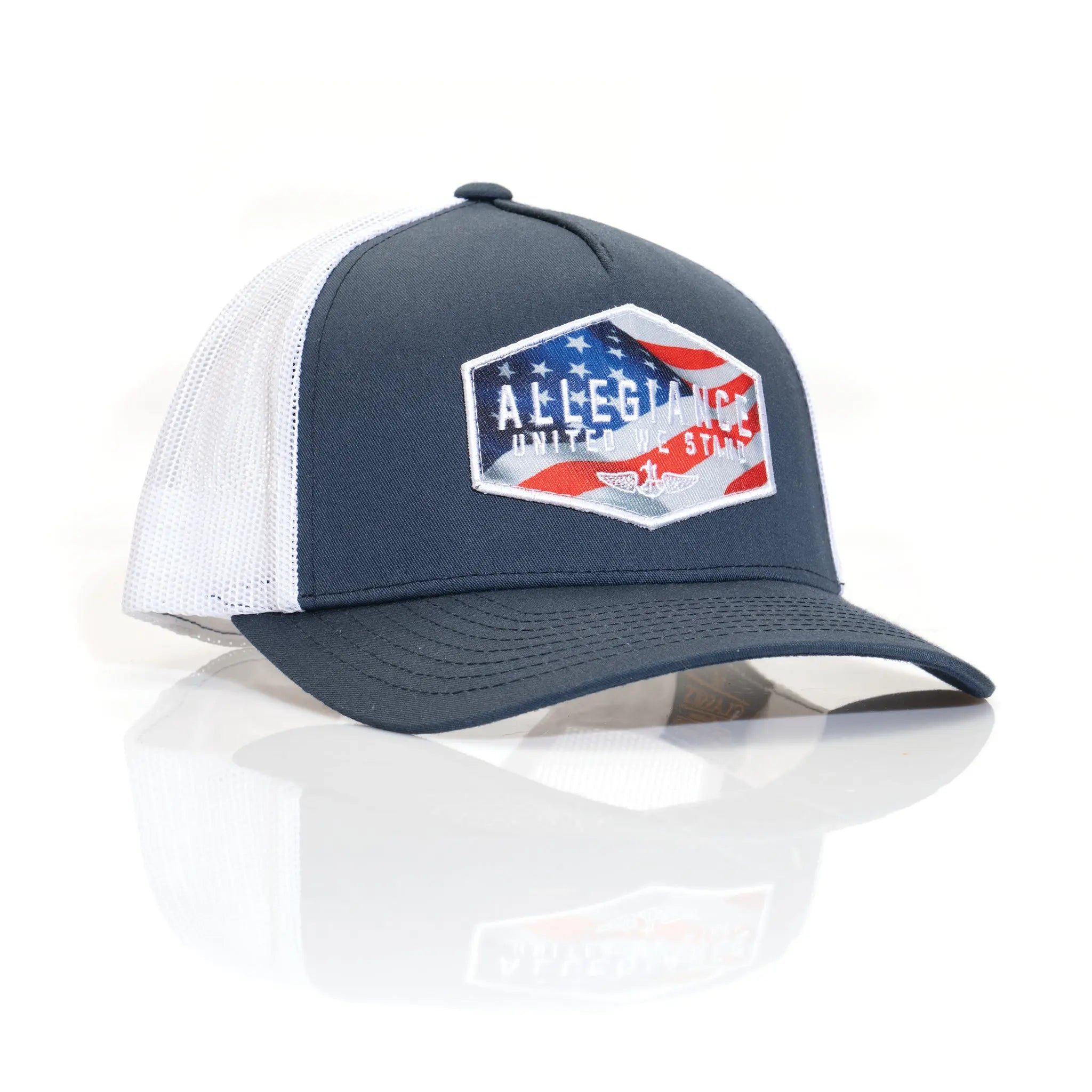 Glory Curved Trucker