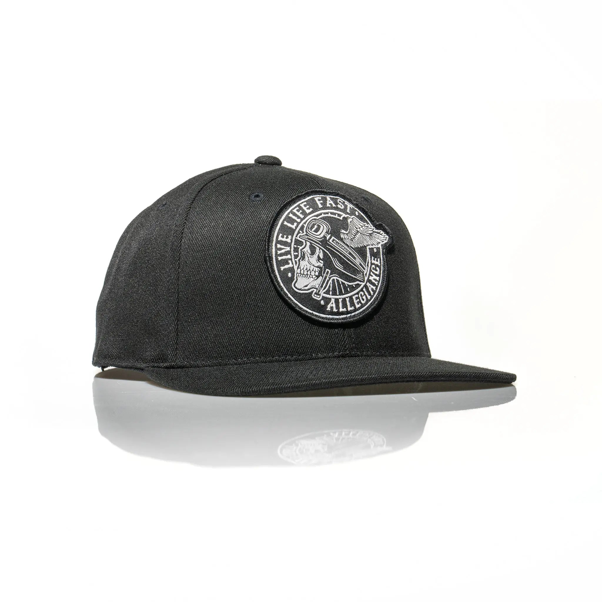 Winged Flexfit Snapback 110